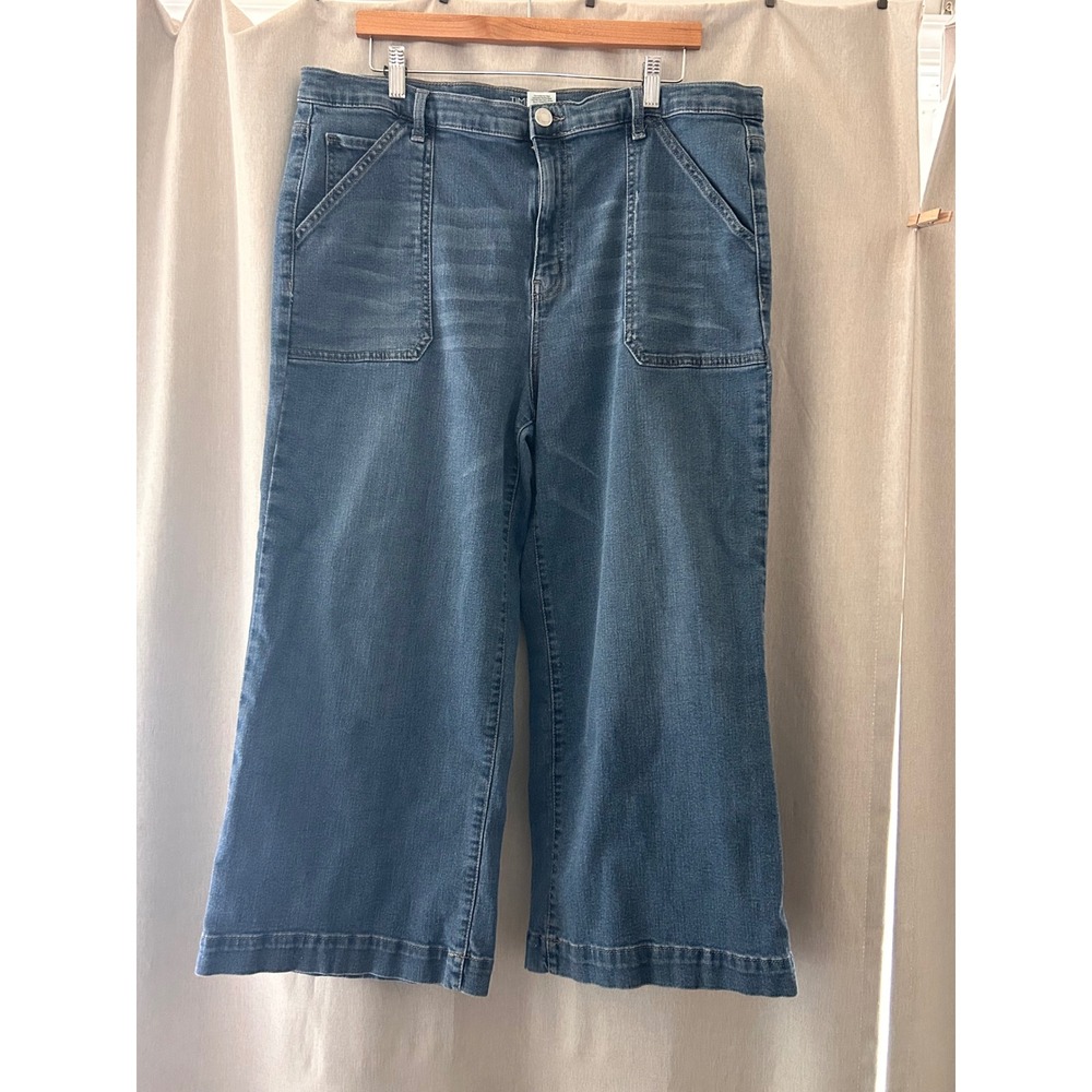 Women's Time N True High Rise Wide Leg Jean Size 20